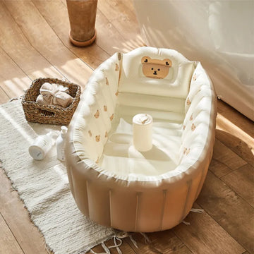 AquaCuddle – Oppustelig babybadekar til rejse og hjem – foldbar og sikker