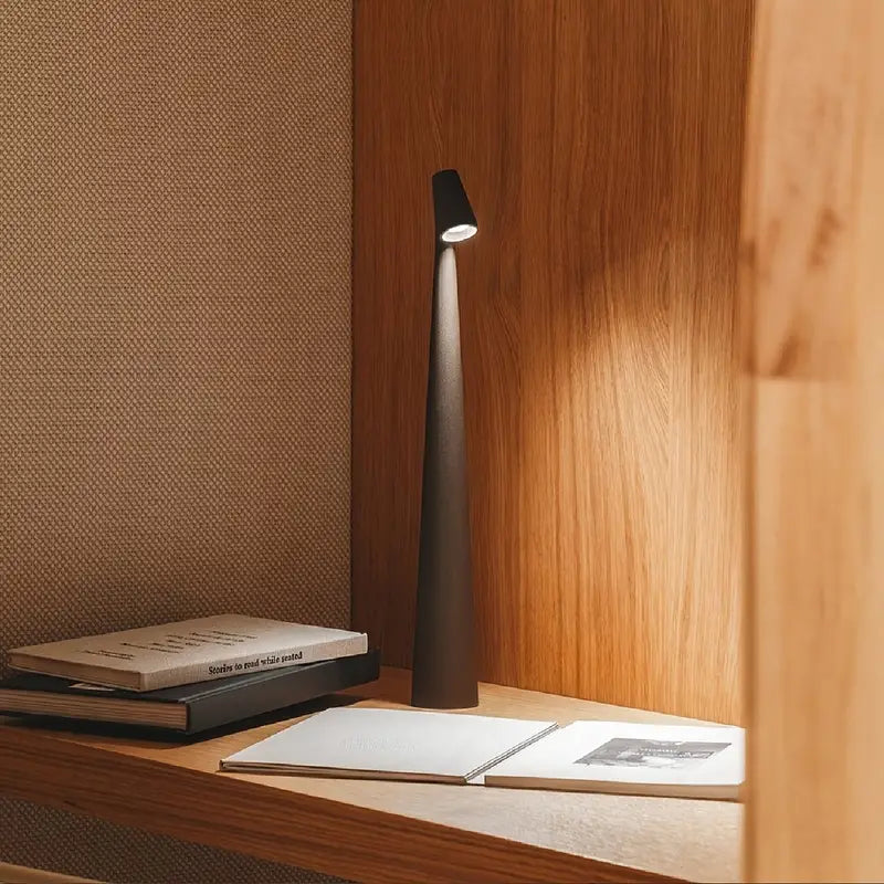 Devako EcoLuxx | Nabíjateľná stolná lampa