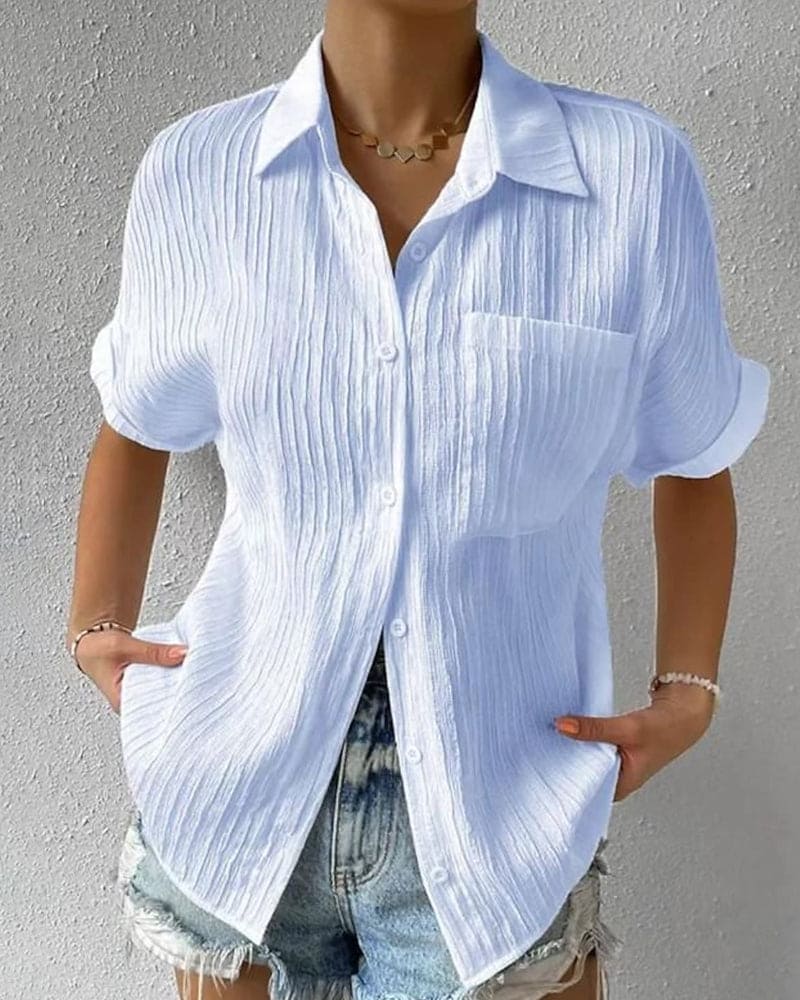 Devako Unifarbene Bluse mit kurzen Ärmeln und einer Tasche
