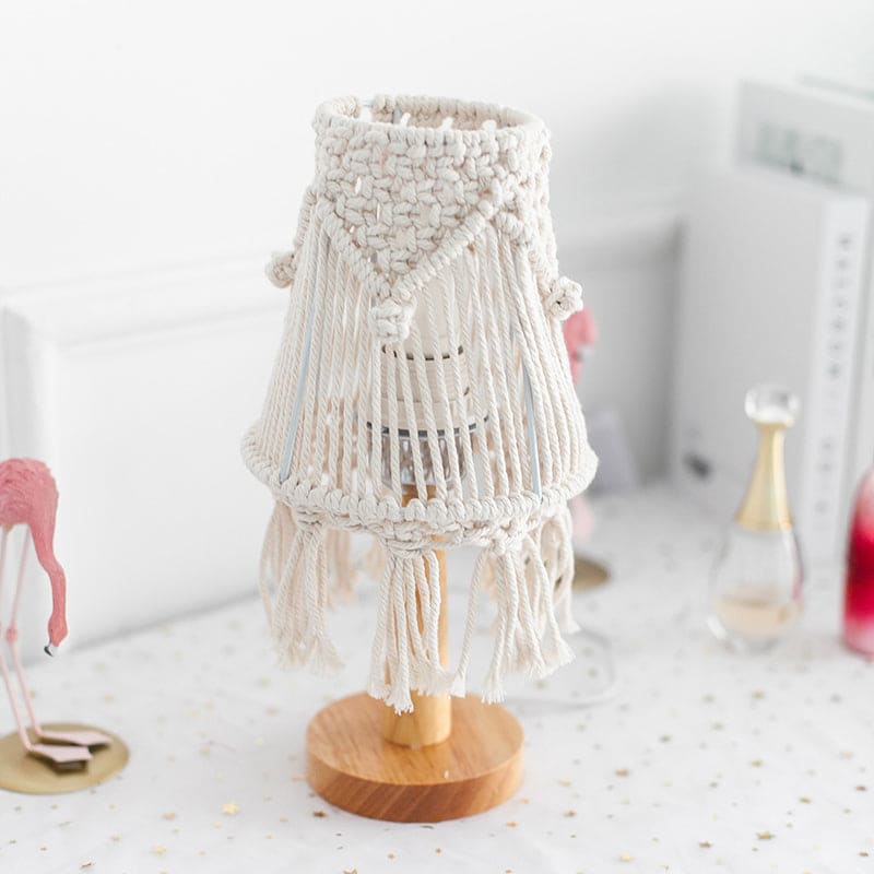 GloBright - flexibilné kužeľové svetlo s keramickým podstavcom od Nivedia Roca Clothing