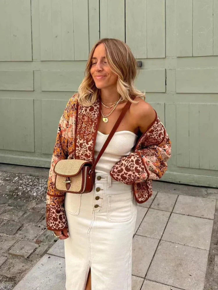 Wilmi jakke - stilfuld patchwork vendbar jakke til enhver lejlighed