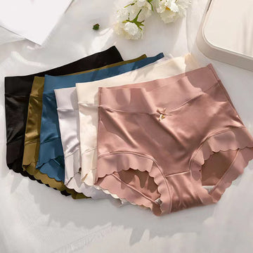 Nahtlose Satin Damen Slips – Seidig weich & unsichtbar unter Kleidung
