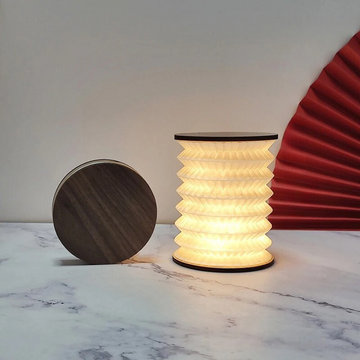 Zusammenklappbare Tischleuchte - Touch Dimmable LED