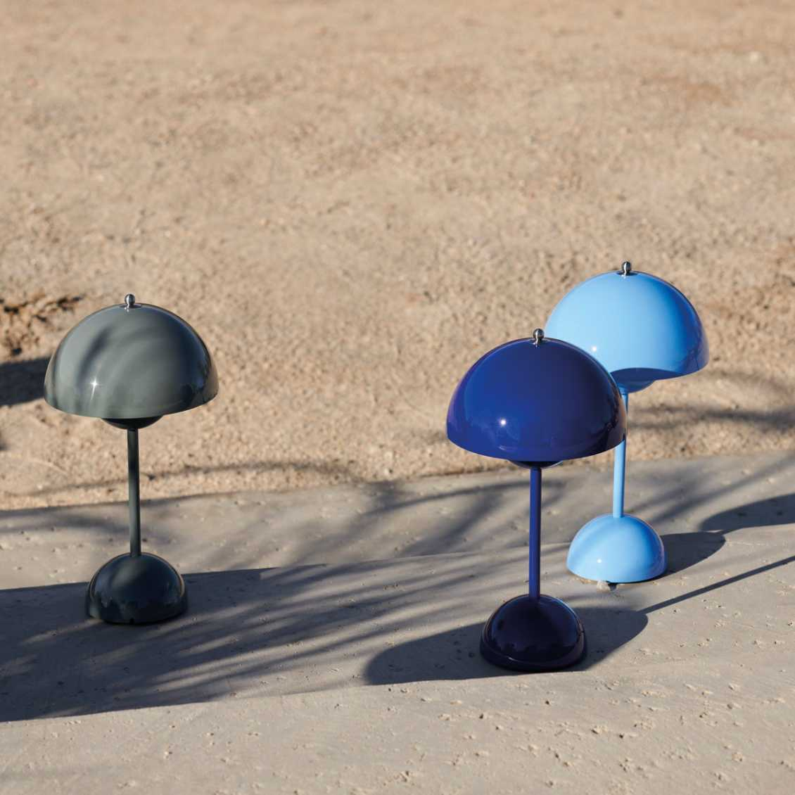 LunarGlow - LED stolná lampa pre atmosférické interiéry