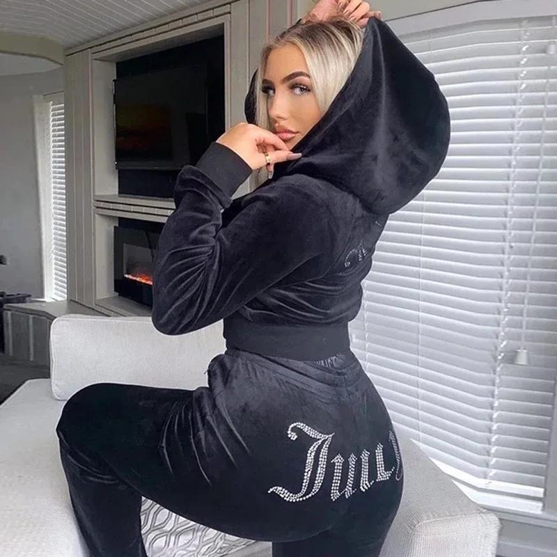 Joyline | Tuta da allenamento Juicy Y2K alla moda per un look retrò