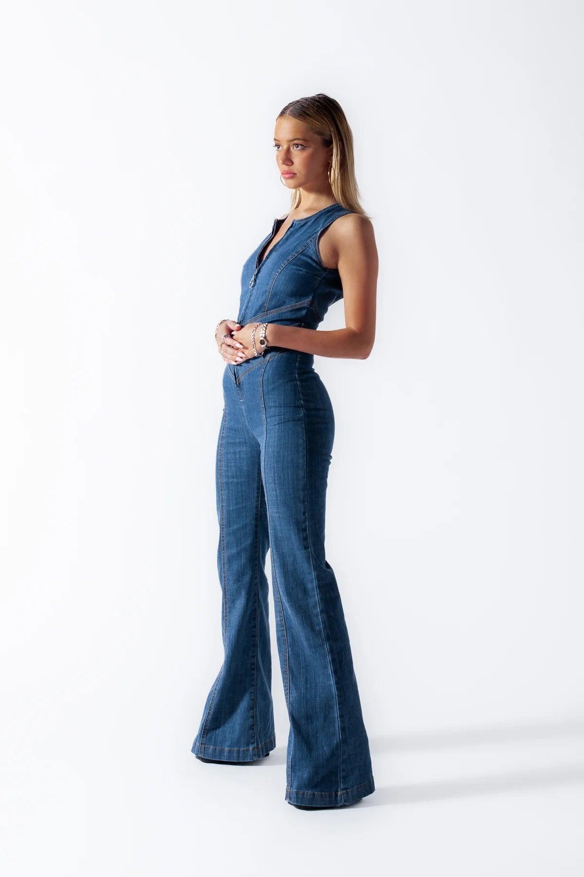 Elena – Denim-Jumpsuit für Damen, ärmellos mit Herzausschnitt