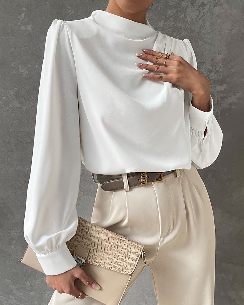 Isabella – Elegante camicetta con ruches e collo alla coreana