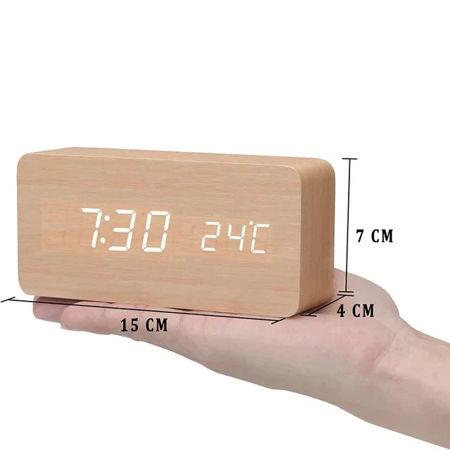 WoodWatch budík - LED displej s hlasovým ovládaním a dizajnom v drevenom vzhľade