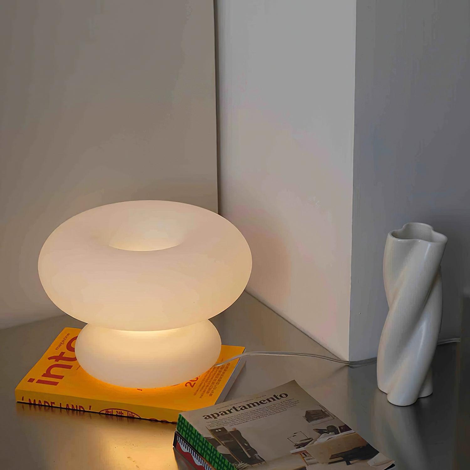 DonutLamp - Jemná a žiarivá stolná lampa, perfektná do každej miestnosti