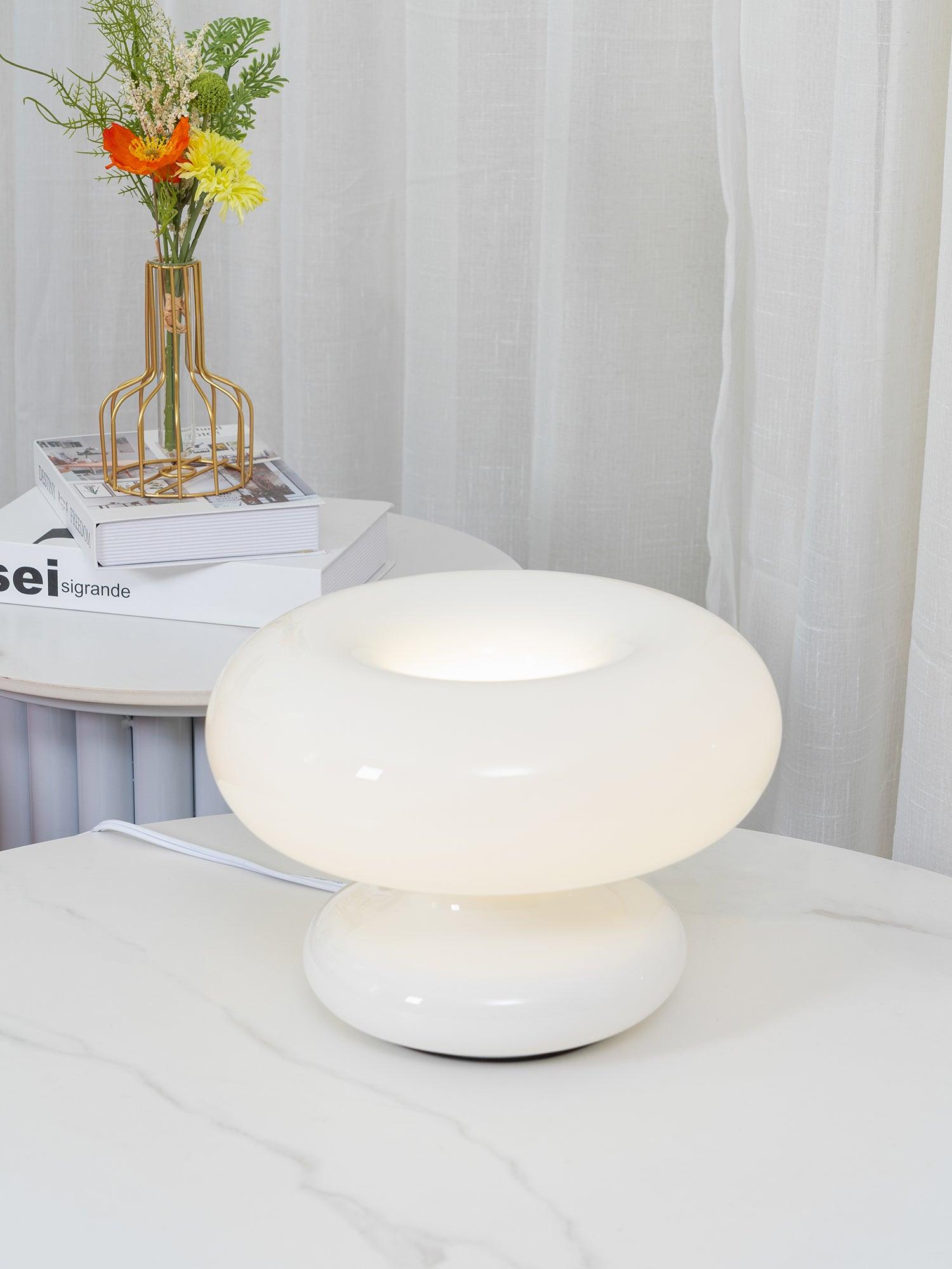 DonutLamp - Jemná a žiarivá stolná lampa, perfektná do každej miestnosti