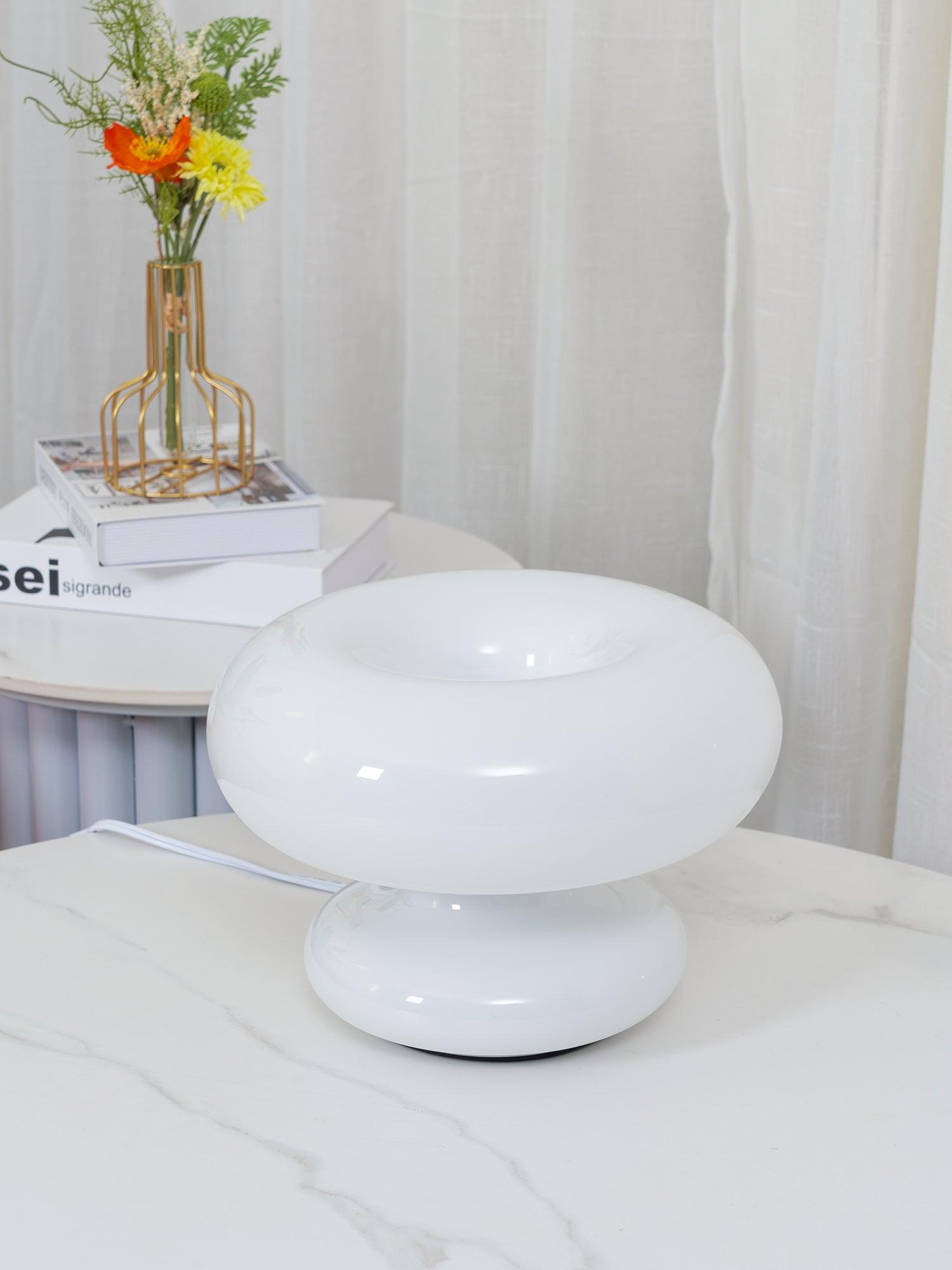 DonutLamp - Jemná a žiarivá stolná lampa, perfektná do každej miestnosti