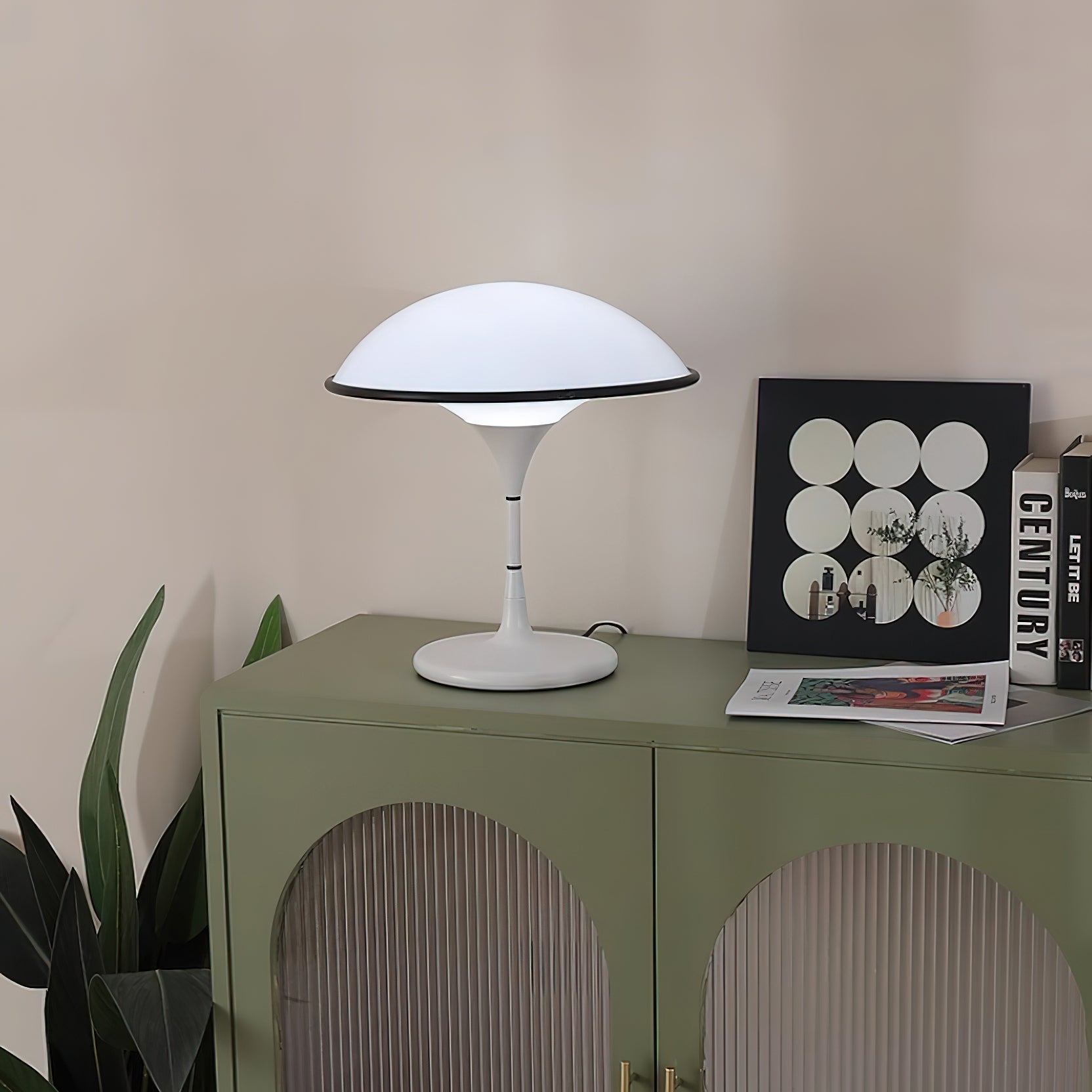 Fontana - Elegantná stolná lampa