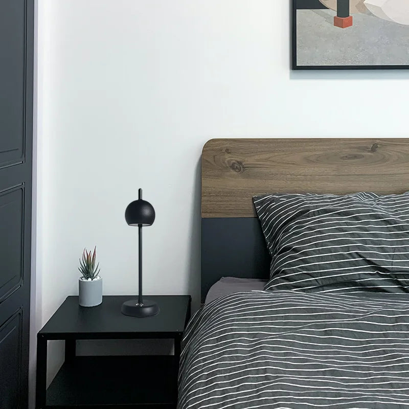 LumiFlex - Nabíjací LED stolík