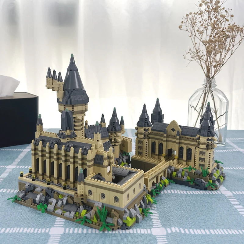 Buildora – Sada mikro kociek Stredoveký hrad 3000+ dielikov – Deti & Dospelí