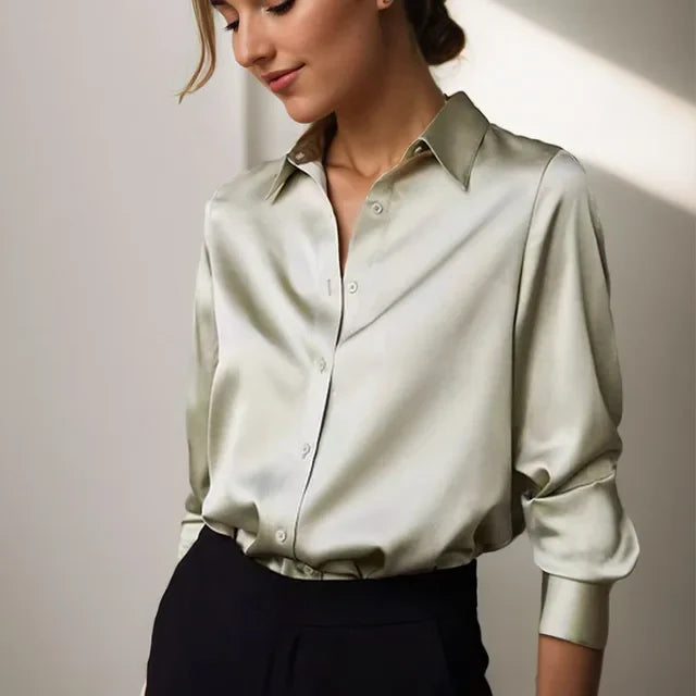 Devako Emily | camicetta di raso casual e comoda
