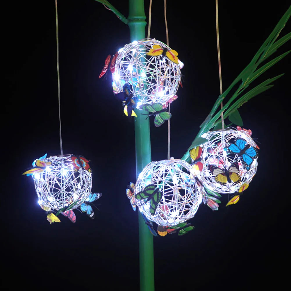 ButterBright - Závesná solárna lampa motýľ