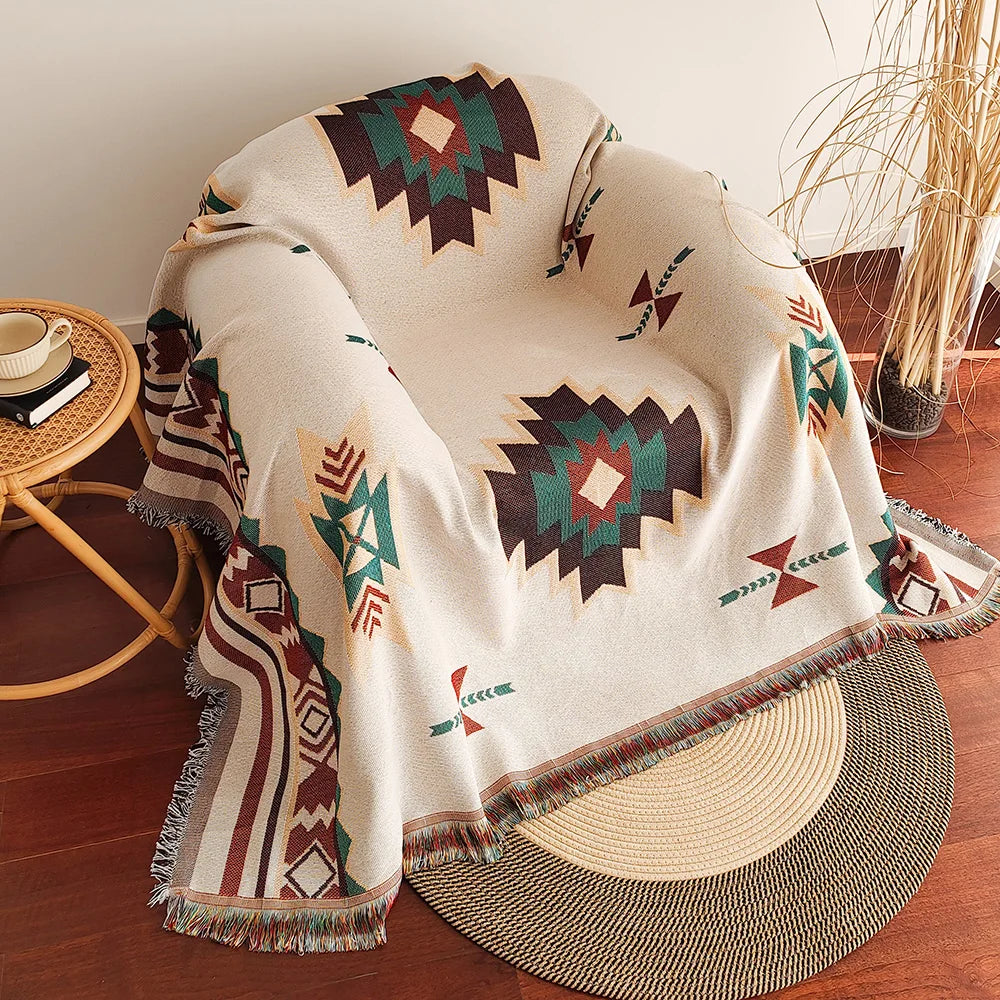 AztecLoom – Oversize boho prikrývka s strapcami z bavlneného mixu na pohovku a posteľ