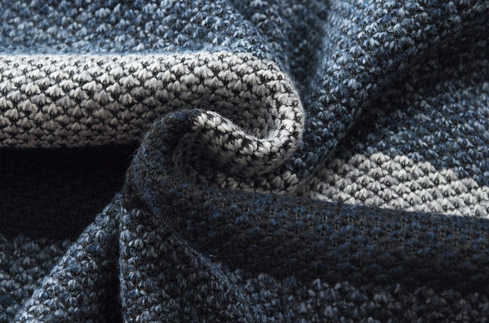 Cardigan con cappuccio in filo – Foderato in pile e versatile