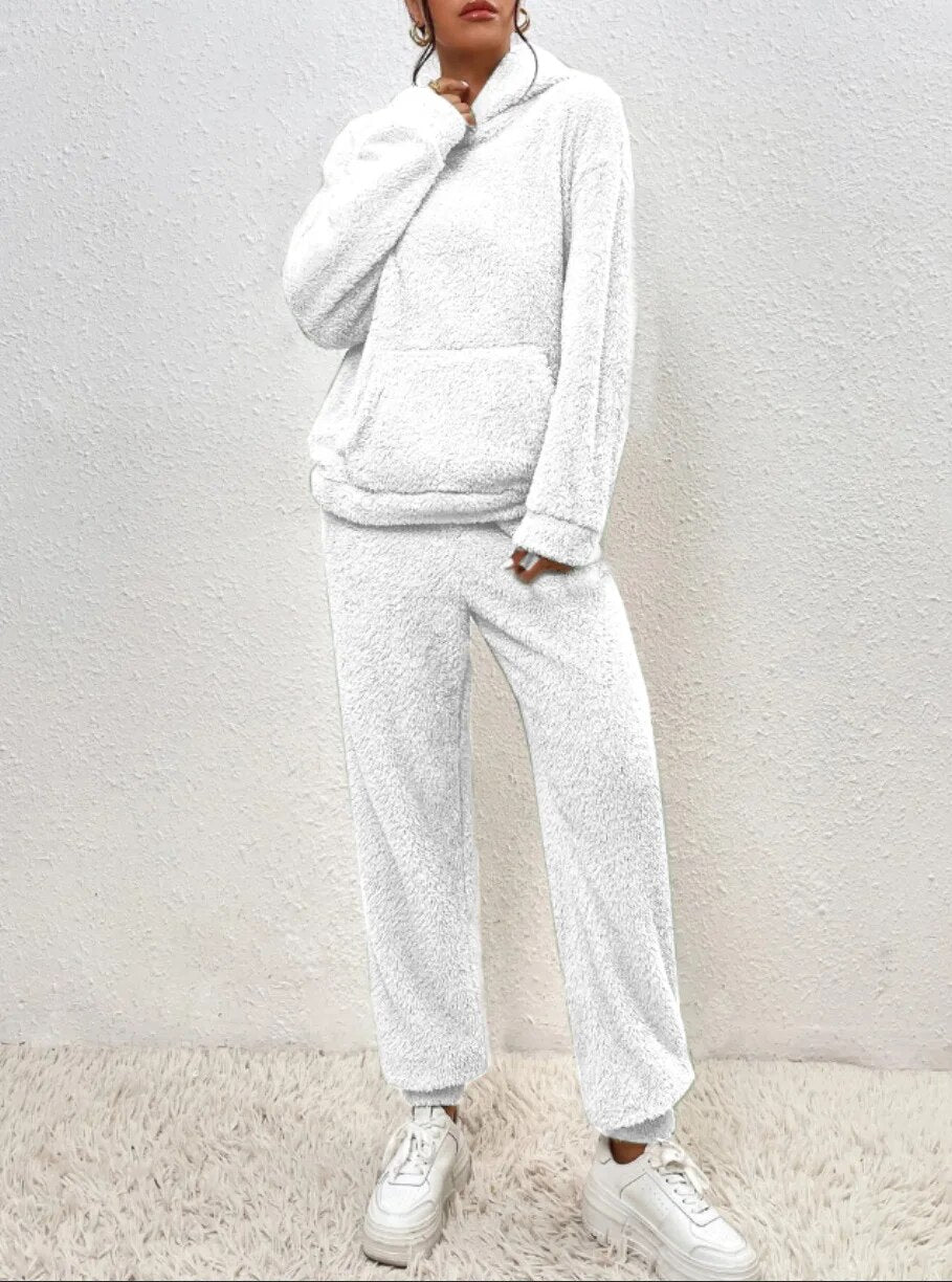 Tuta da casa in lana Teddy – Morbida, Calda e Alla moda per l'inverno