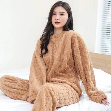 Kuschelig weiches Pyjama-Set für Frauen - Wendy