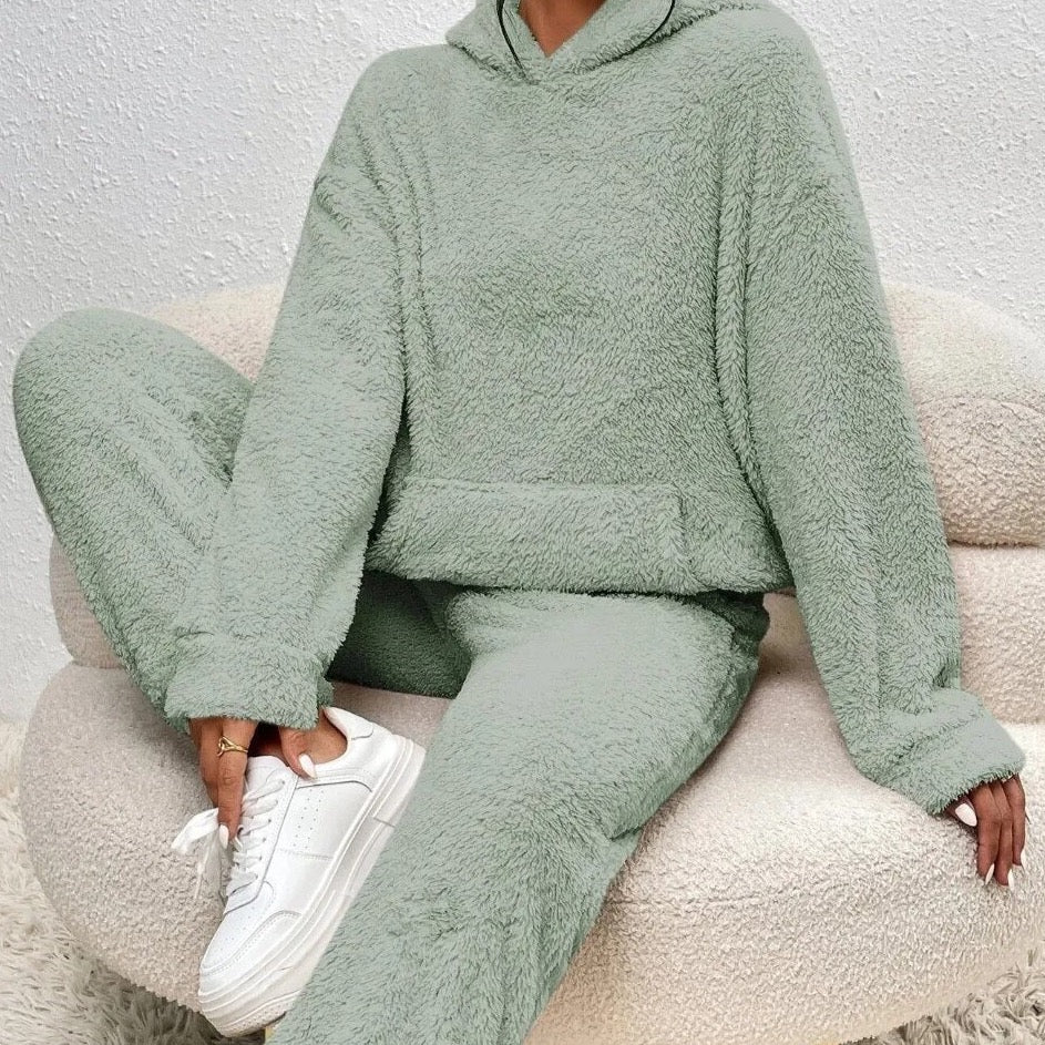 Tuta da casa in lana Teddy – Morbida, Calda e Alla moda per l'inverno
