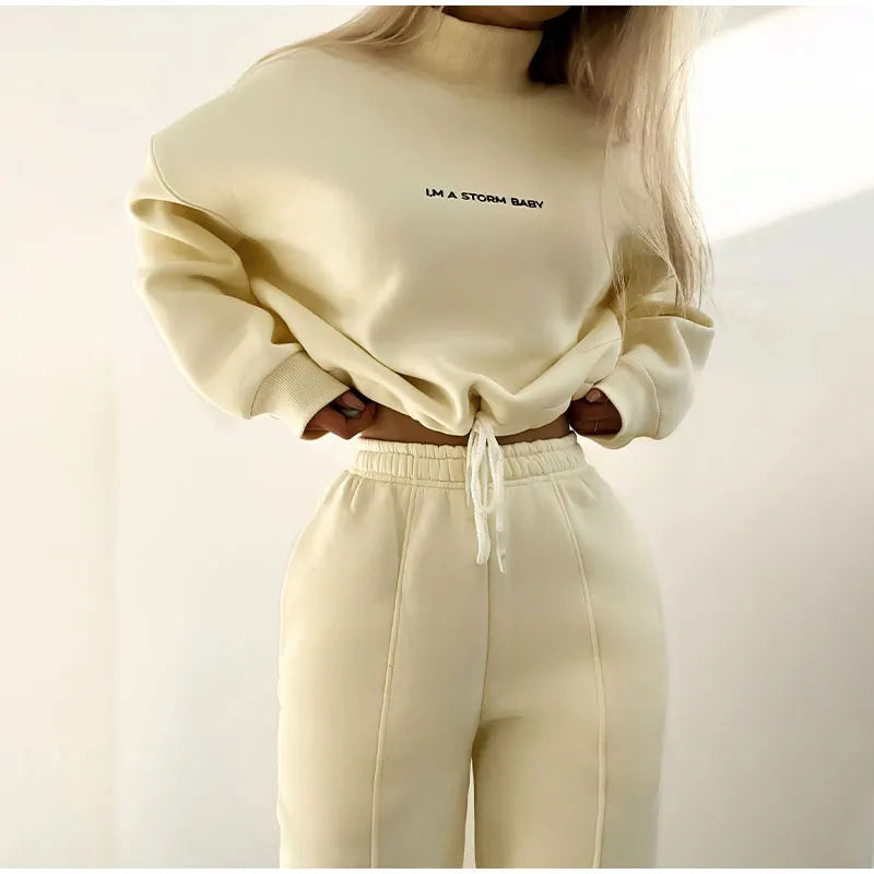 Kaila tréningová súprava | Štýlový dlhý rukáv a k nemu vhodné nohavice