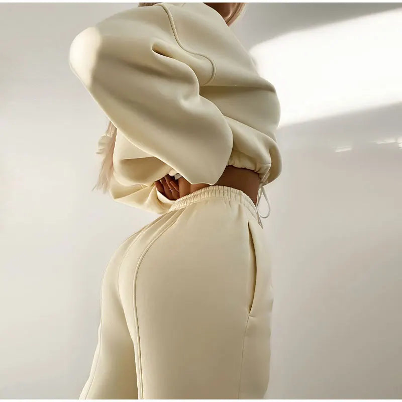 Kaila tréningová súprava | Štýlový dlhý rukáv a k nemu vhodné nohavice