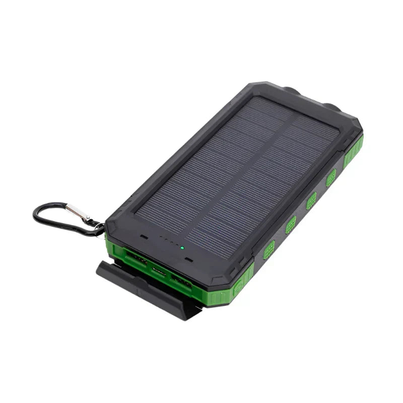 Solárna powerbanka s baterkou – SolarCharge Pro