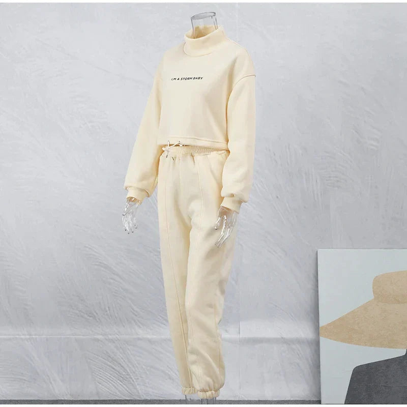 Kaila tréningová súprava | Štýlový dlhý rukáv a k nemu vhodné nohavice