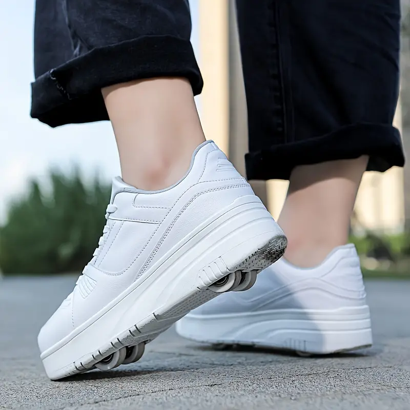 Stylové kolečkové brusle pro venkovní dobrodružství - Rollo