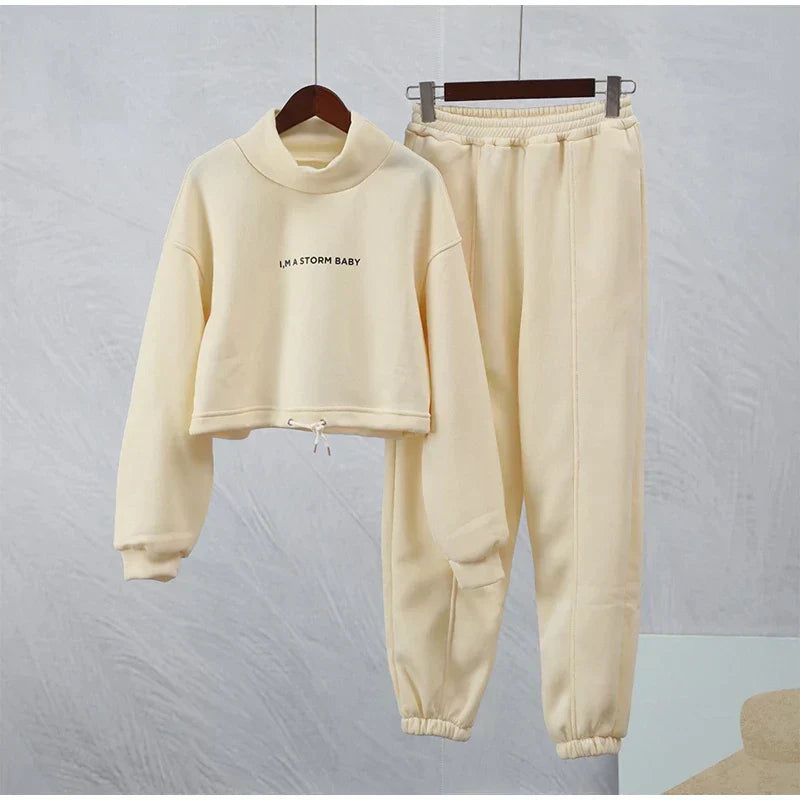 Kaila tréningová súprava | Štýlový dlhý rukáv a k nemu vhodné nohavice