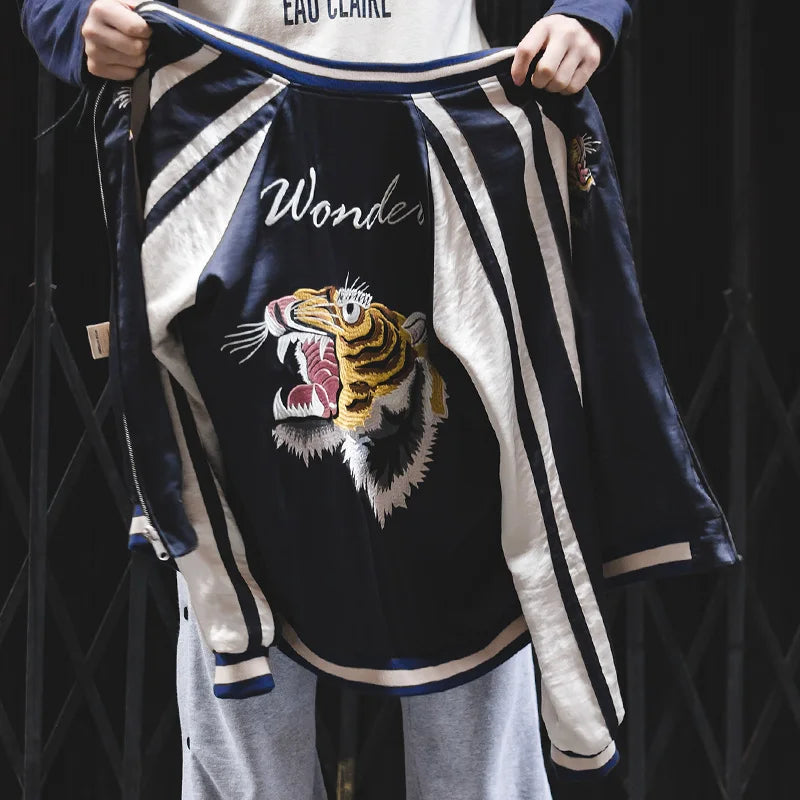 Wendbare Tigerjacke – Verändern Sie Ihren Stil mit einem Handgriff