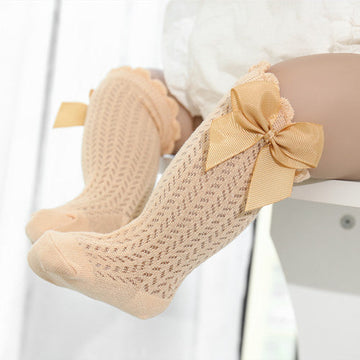Chaussettes bébé en coton avec grand nœud