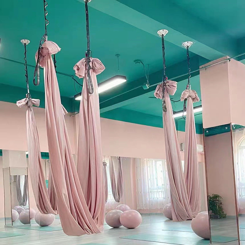 Vnútorná hojdačka – Elastické pohodlie stretáva štýlovú všestrannosť