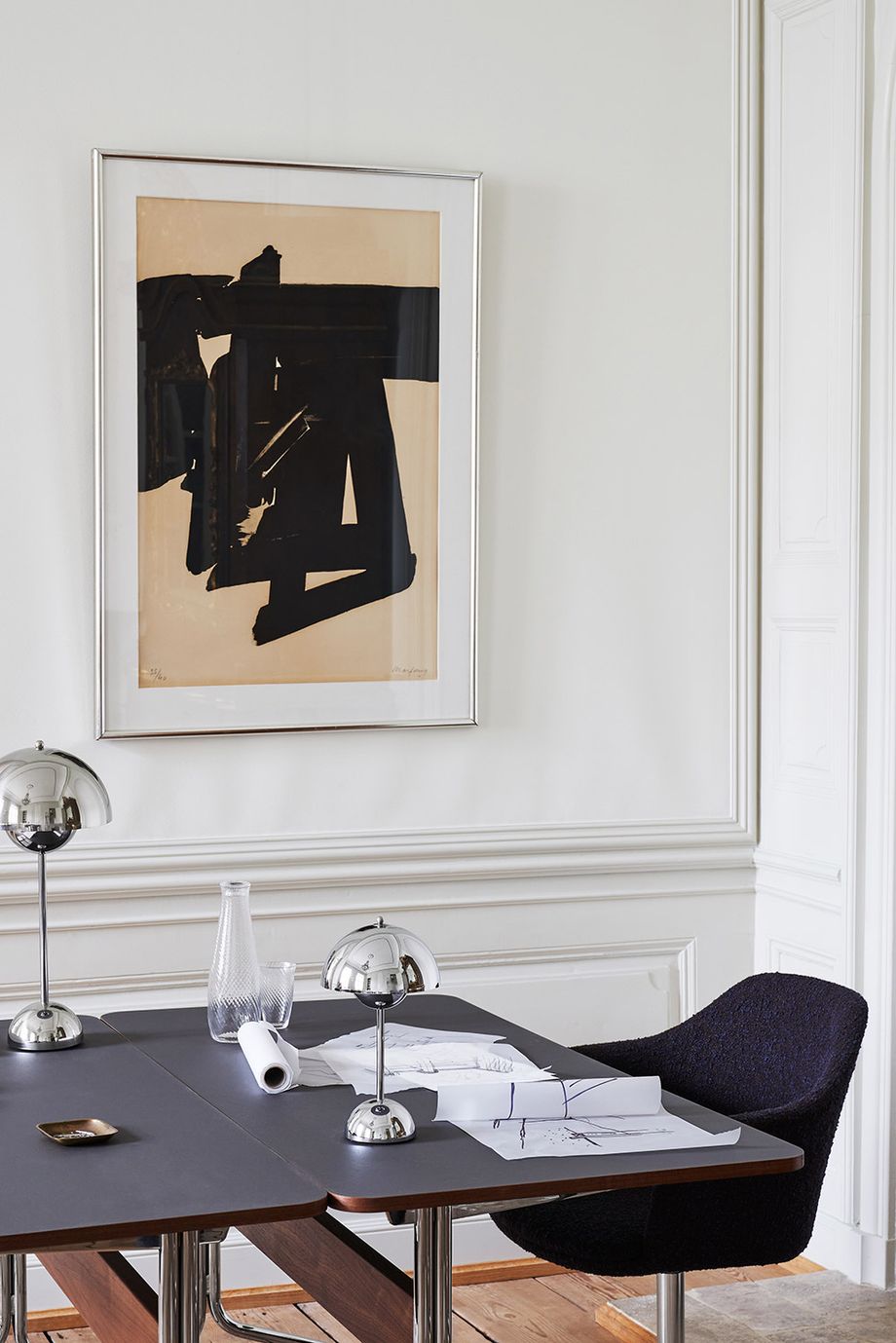 Devako Umbrilight - stolná lampa s retro tienidlom