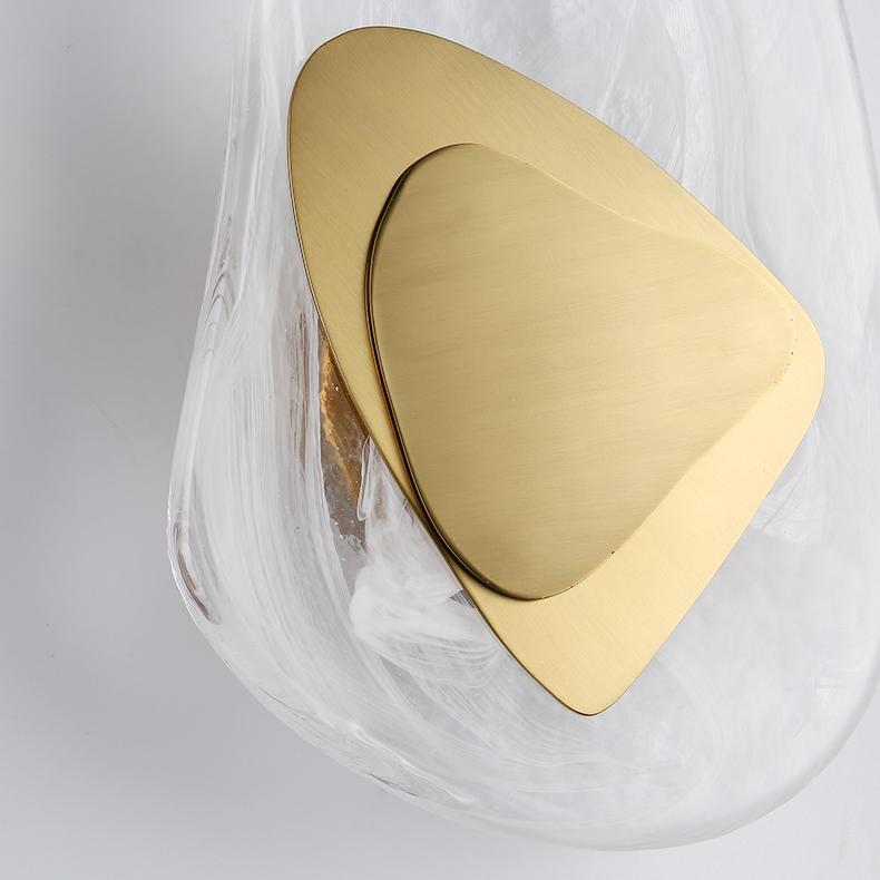 Skandinavische moderne Kristall-Wandleuchte | Elegance & Light