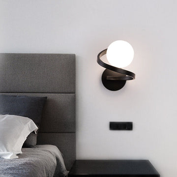 GlowFlex - Moderne gebogene minimalistische Wandleuchte aus Eisen
