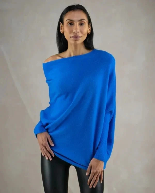 Modischer asymmetrischer Pullover mit Drapierungen - Inara