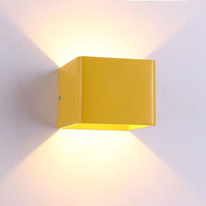 LuxorLight - Stilvolle quadratische LED-Wandleuchten aus Aluminium