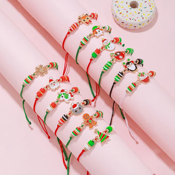 12-teiliges Weihnachts-Armband-Set mit Anhängern – Verstellbar & festlich