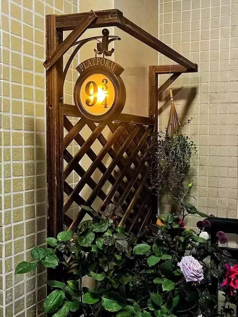 LumosWall – LED-Wandleuchte mit Fernbedienung – Magische Wohndekoration
