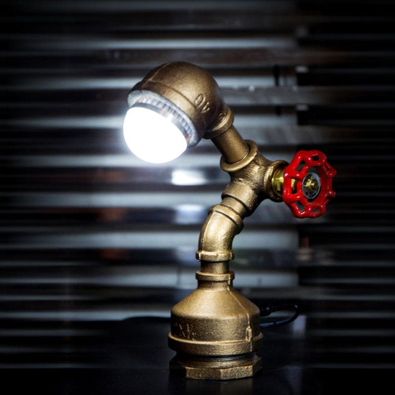 GlowBot - Steampunk Messing Roboter Licht mit Drehventil Schalter