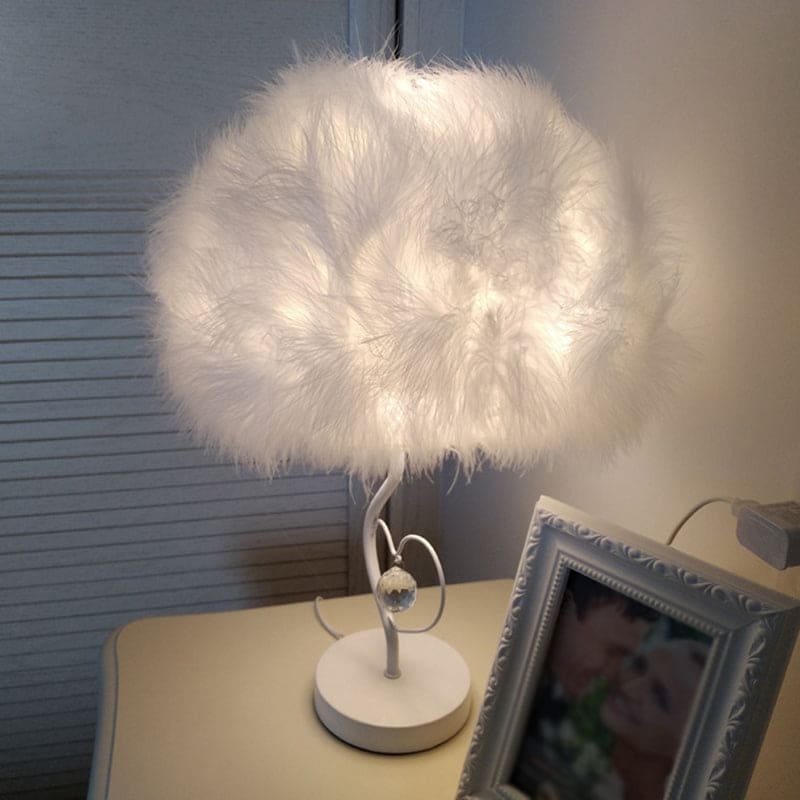 EvoGlow - Skandinavische romantische Feather Cloud Tischleuchte
