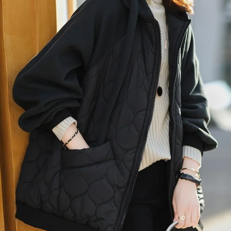 Ylka Jacket | Übergroße Steppjacke mit Kapuze für winterlichen Komfort