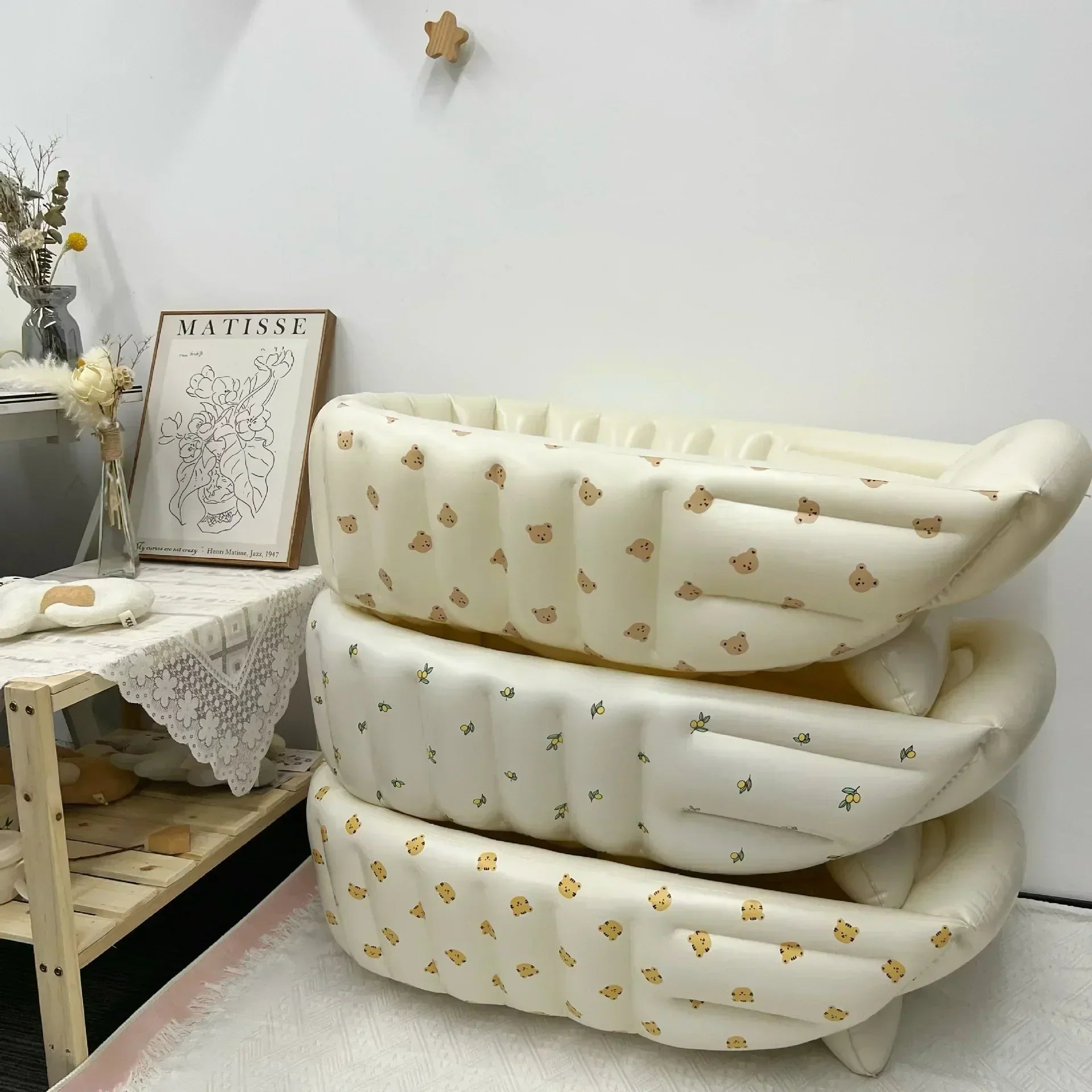 AquaCuddle – Oppustelig babybadekar til rejse og hjem – foldbar og sikker
