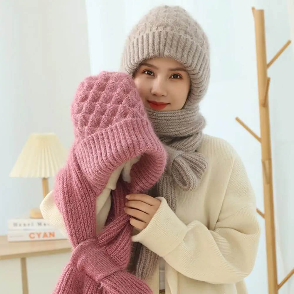 Quiltet metallic vinterjakke med hætte og høj krave | CozyGuard