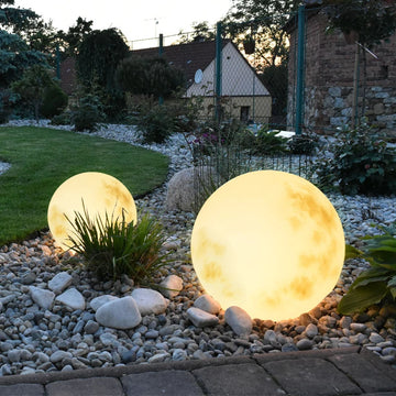 MoonlitOasis – Magisches Mondlicht für Ihren Garten