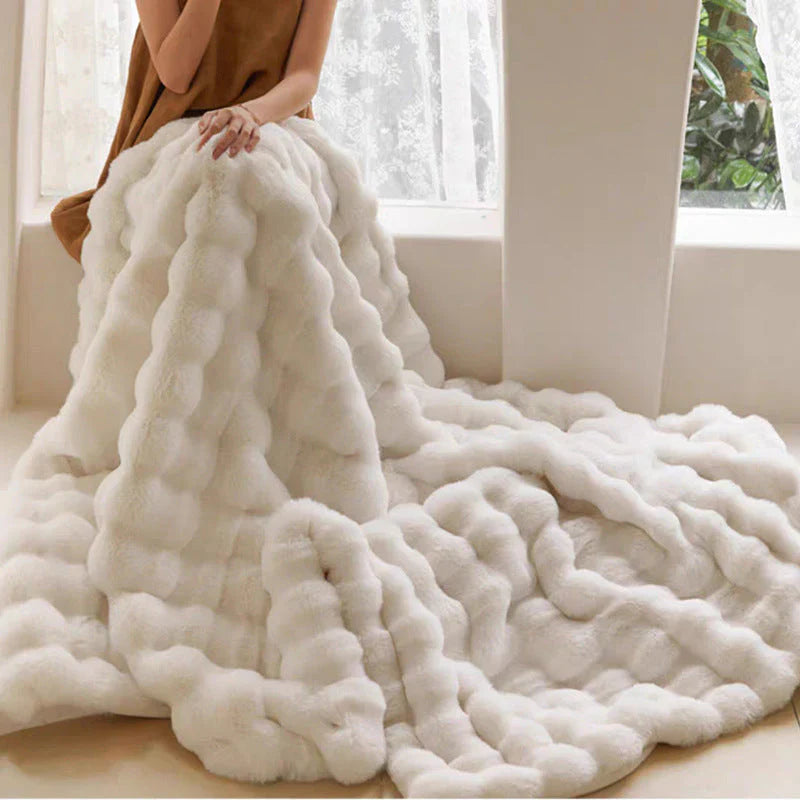 Luxuriöse weiche Felldecke - SnuggleFur