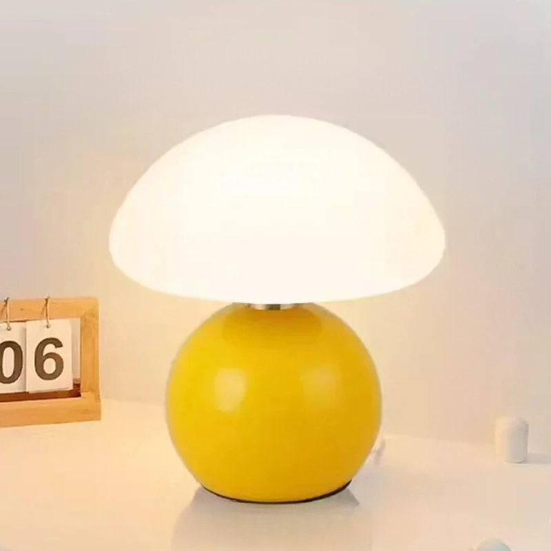 Kleine Pilz-Tischlampe - Creme Windkeramik
