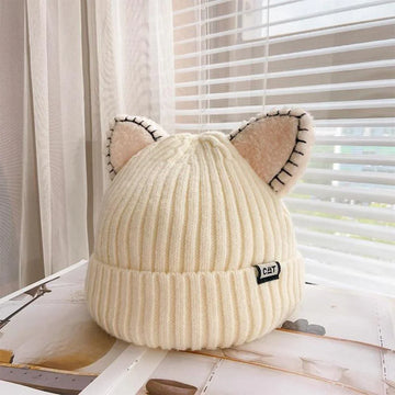 Gestrickte Wintermütze mit Katzenohren - PurrWarm